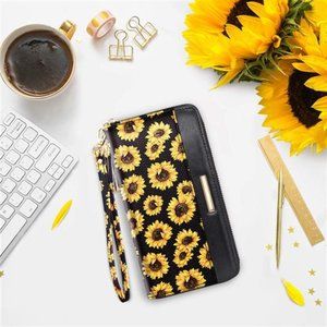 Sunflower Women Leather Wallet Card Organizer Clutch with Tassel Wristlet